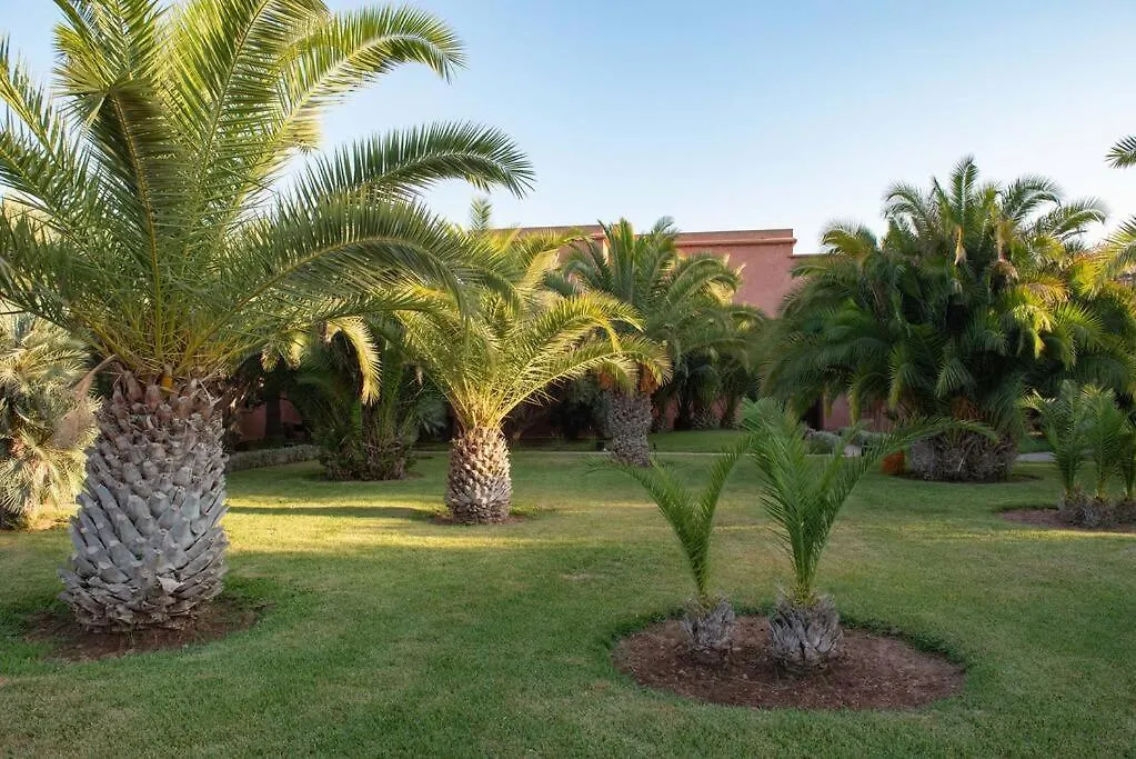 Exceptional Villa On 10,000 Meter Square With Heated Pool Marrakesh 0*,